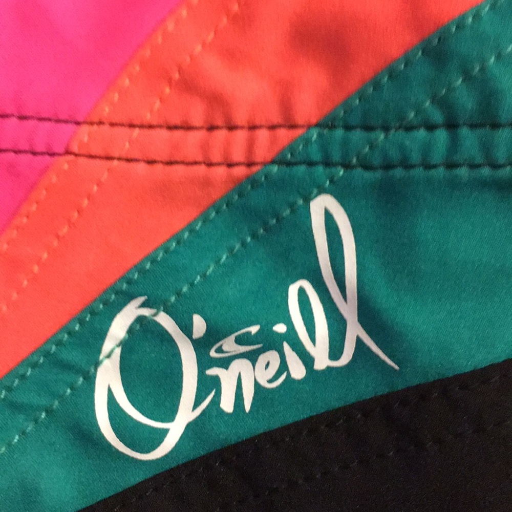 Shorts - Picture 4 of 6